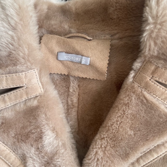 Jacket - Picture 2 of 3